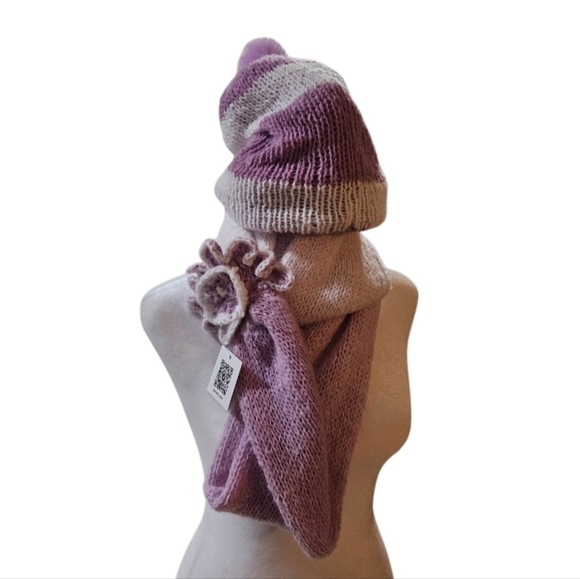 Hand Crafted 2pc Set Scaf & pom pom beanie purple crochet slauchy white striped - Picture 6 of 17